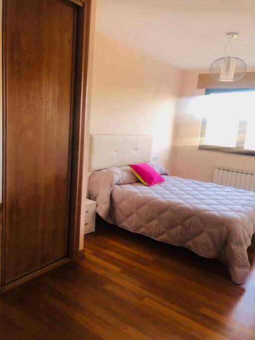 Piso Moderno Apartment Sarria Luaran gambar